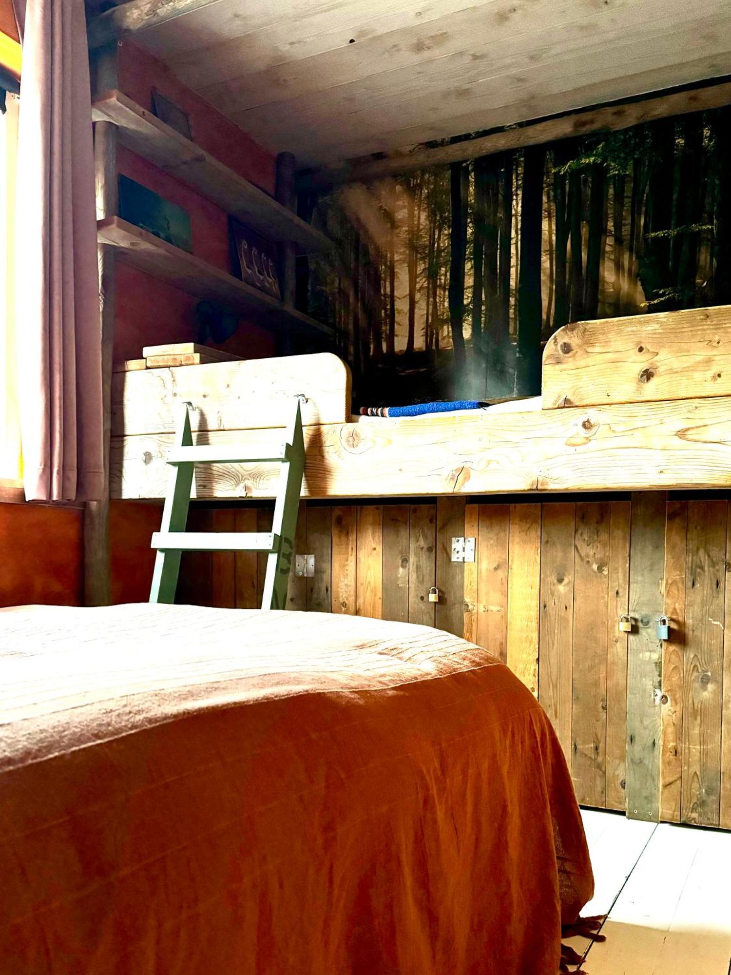 In De Aap - Appartementen & Guesthouse Bergen Exterior photo